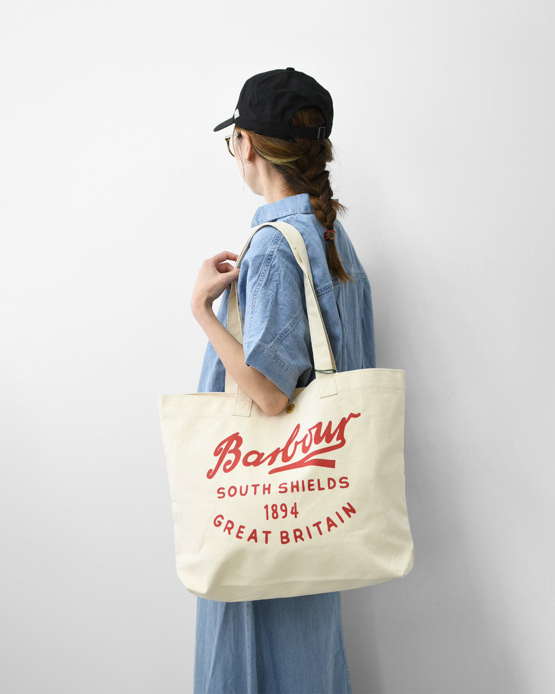 Barbour [バブアー] script tote bag  [UBA0752] スクリプト ロゴトートバッグ・トートバッグ・コットンキャンバス・ロゴバッグ・綿・MEN'S / LADY'S [2026SS]