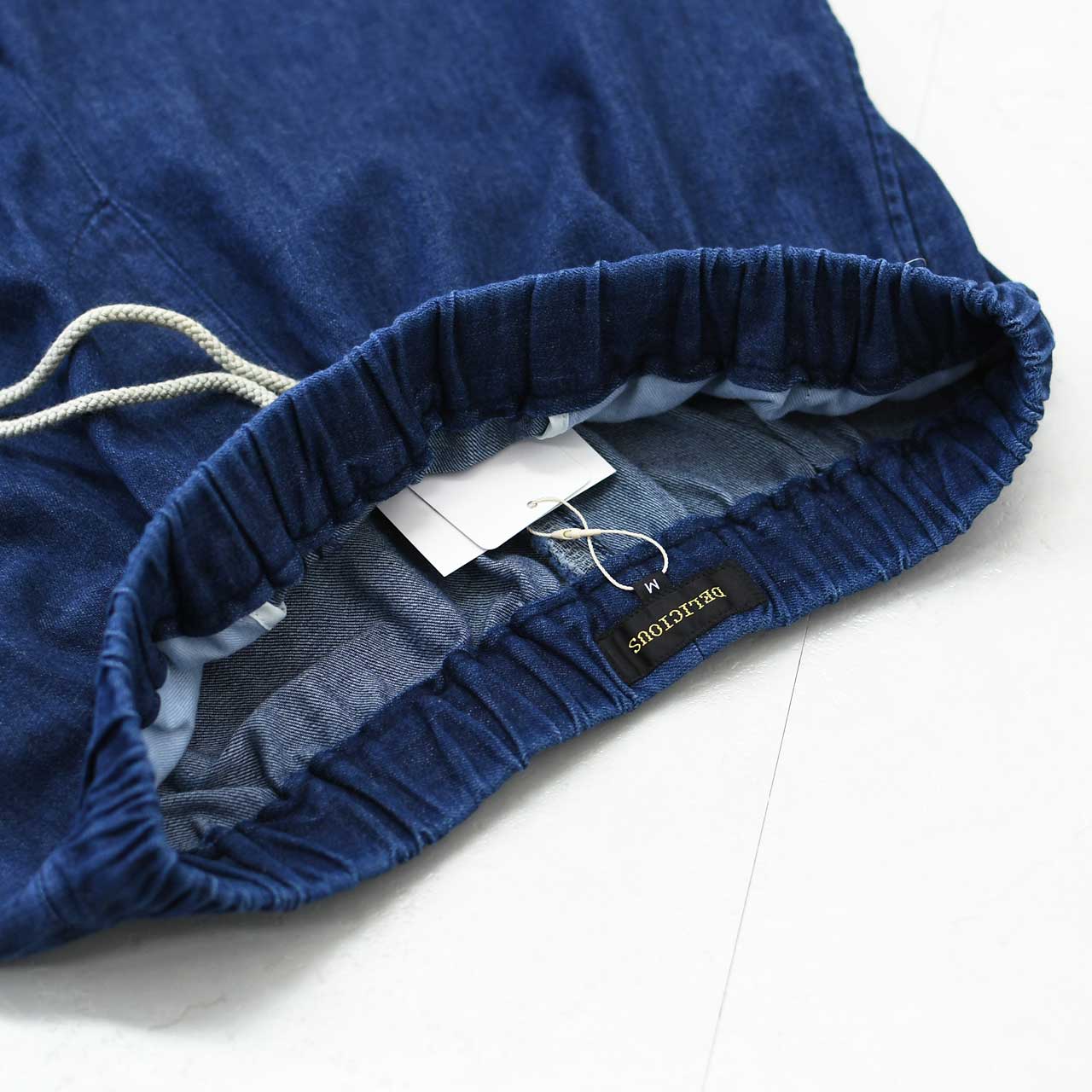 DELICIOUS [デリシャス] Light Denim Easy Pants [DP5729] ライトデニムイージーパンツ [20255SS]