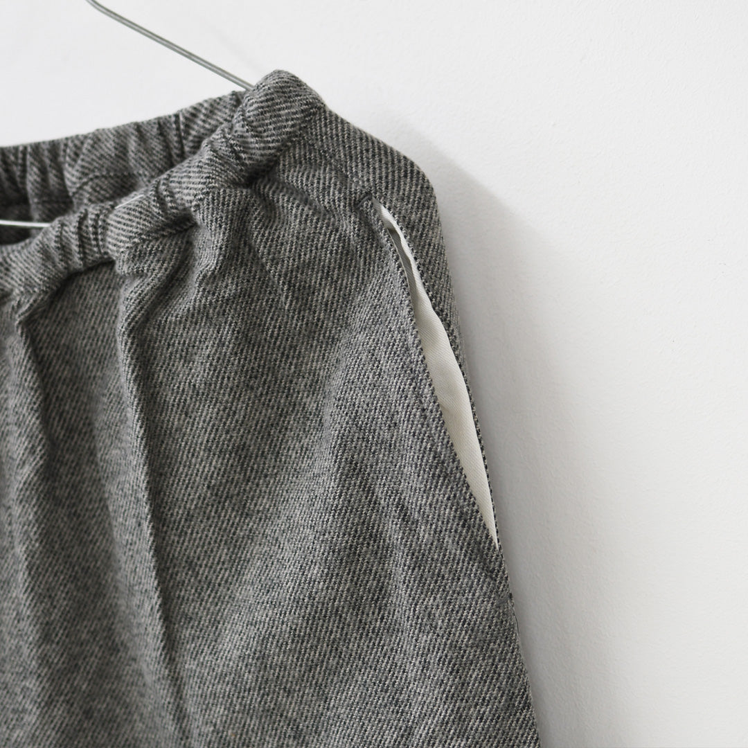 DELICIOUS [デリシャス] Cotton Tweed Easy Pants [DP9776] コットンツイードイージーパンツ・イージーパンツ・コットンツイード・テーパードシルエット・MEN'S / LADY'S [2026AW]
