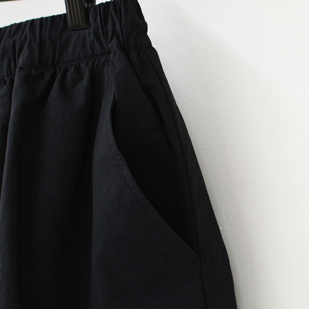 DELICIOUS [デリシャス] Urban Long Skirt [DSK01251] アーバンロングスカート・ロングスカート・ナイロンスカート・キャンプ・アウトドア・LADY'S [2026SS]