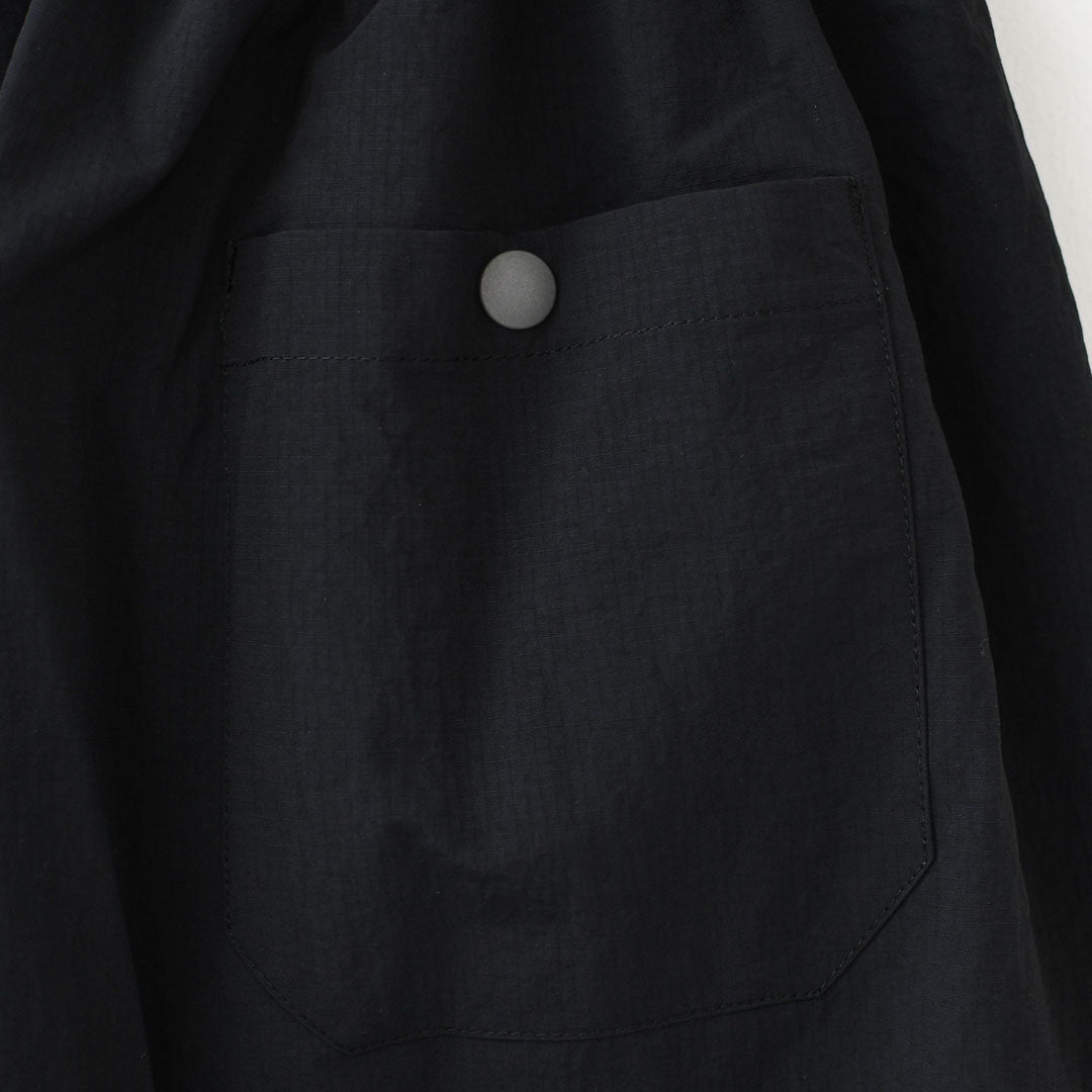 DELICIOUS [デリシャス] Urban Long Skirt [DSK01251] アーバンロングスカート・ロングスカート・ナイロンスカート・キャンプ・アウトドア・LADY'S [2026SS]