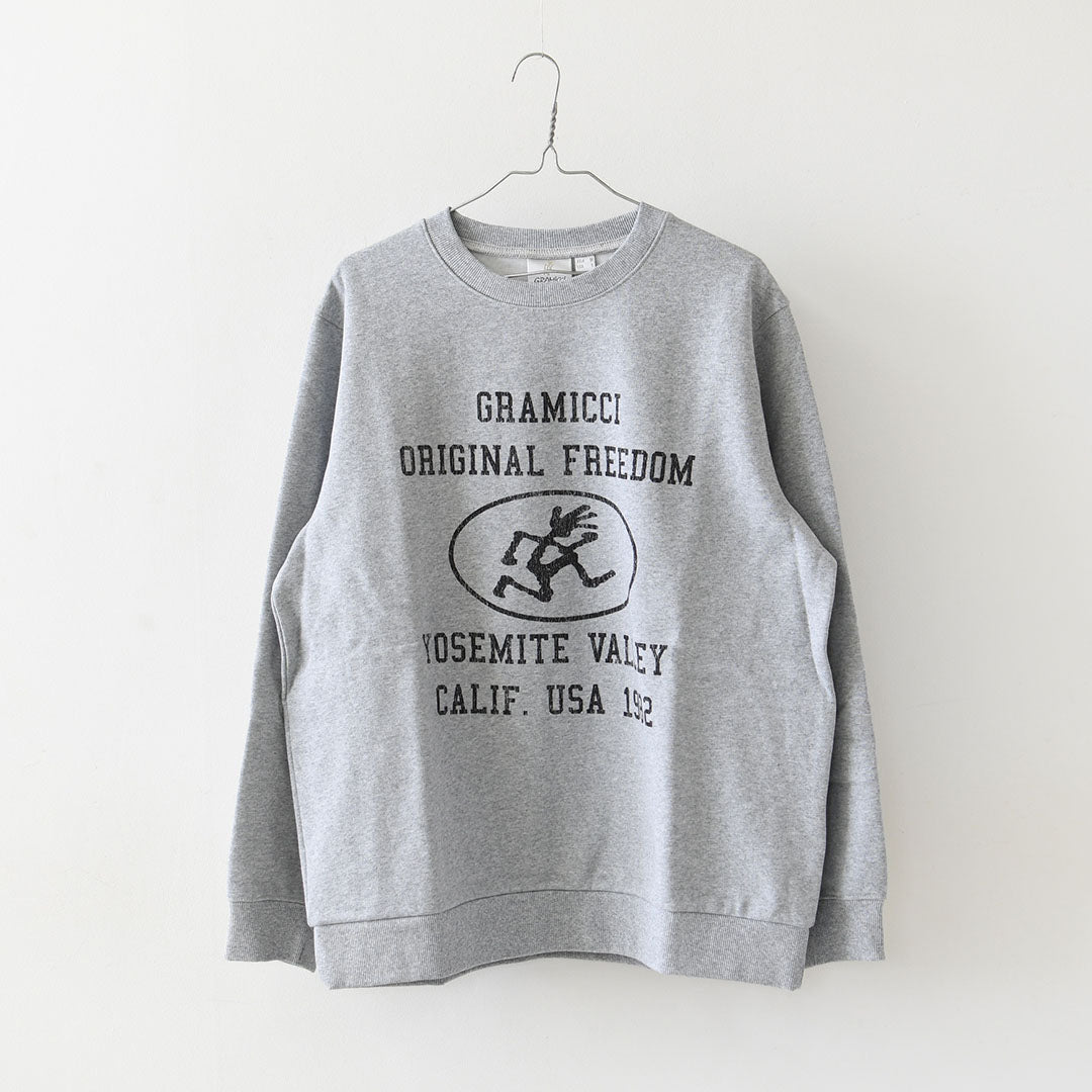 Gramicci [グラミチ] YOSEMITE VALLEY SWEATSHIRT [g6fm-j092] ヨセミテ バレー スウェットシャツ・グラフィック・クルーネック・プルオーバー・グラフィックプリント・MEN'S [2026AW]