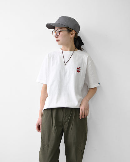 KAVU [カブー] OP Apple Tee [19822425] ワンポイント アップル Tシャツ・Tシャツ・半袖・キャンプ・登山・アウトドア・フェス・ショートスリーブ・コットンTee・MEN'S / LADY'S [2026SS]
