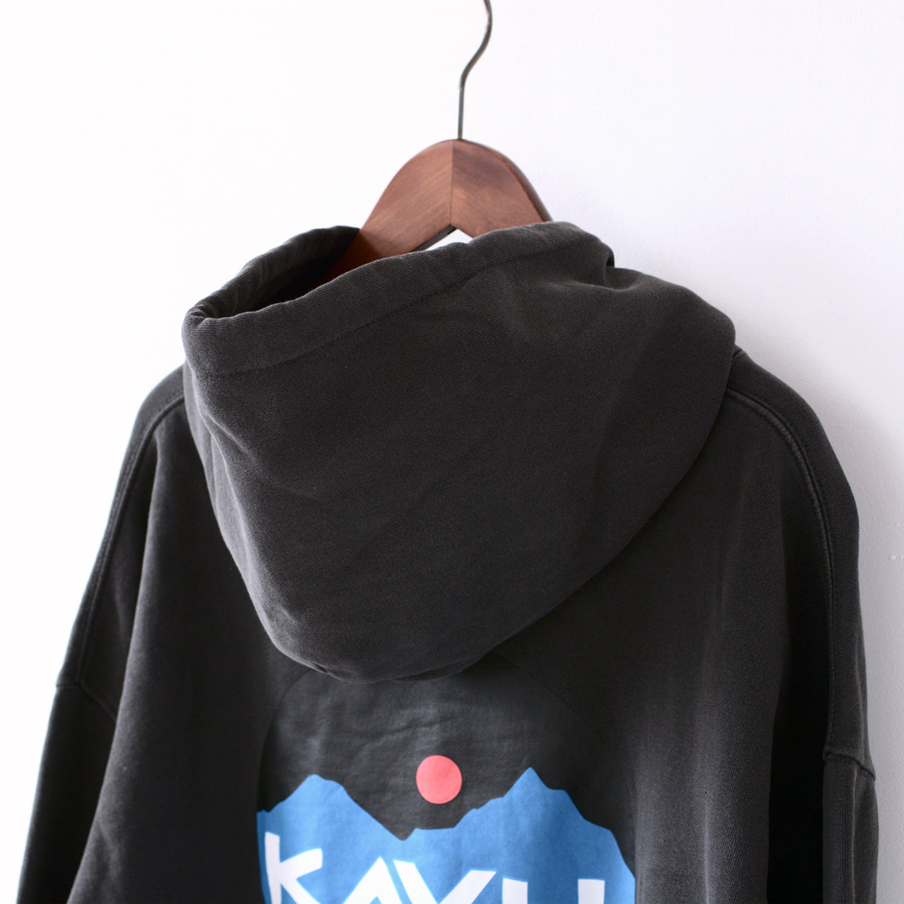 KAVU [カブー] Mountain Logo Parka [19823018] マウンテンロゴパーカ [2024AW]