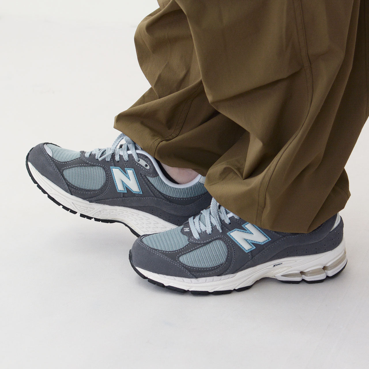 New Balance [ニューバランス] M2002R FB [M2002RFB]  [2024SS]