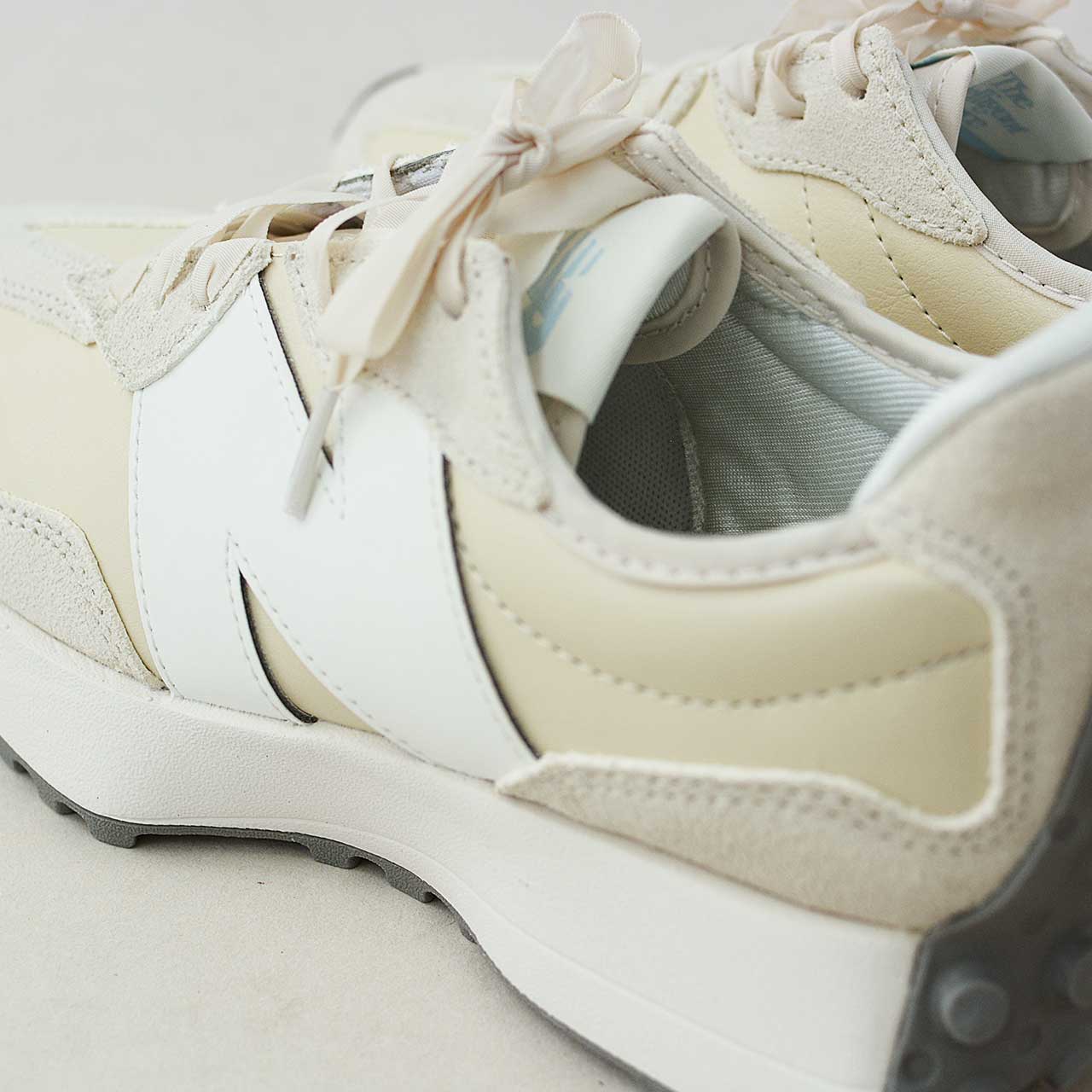 New Balance [ニューバランス] WS327 MO [WS327MO]  [2024AW]