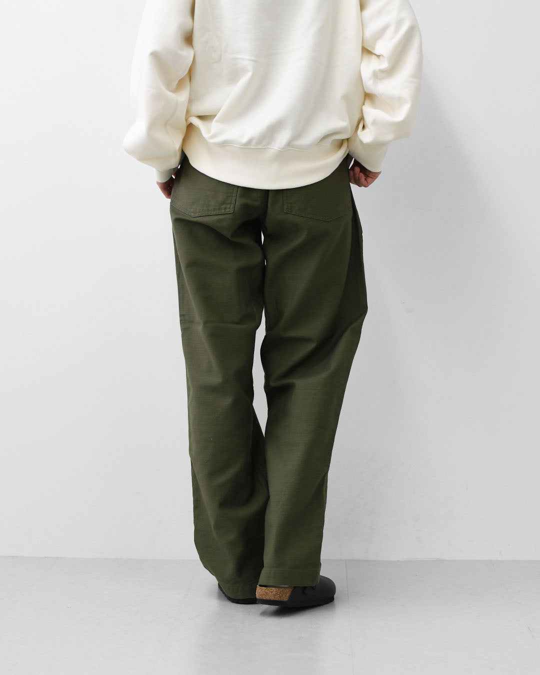 ordinary fits [オーディナリーフィッツ] BASIC FATIGUE [100] ベーシックファティーグ・テーパードシルエット・ワイドシルエット・バックサテン生地・オリーブドラブ・ユニセックス・MEN'S / LADY'S [2025AW]