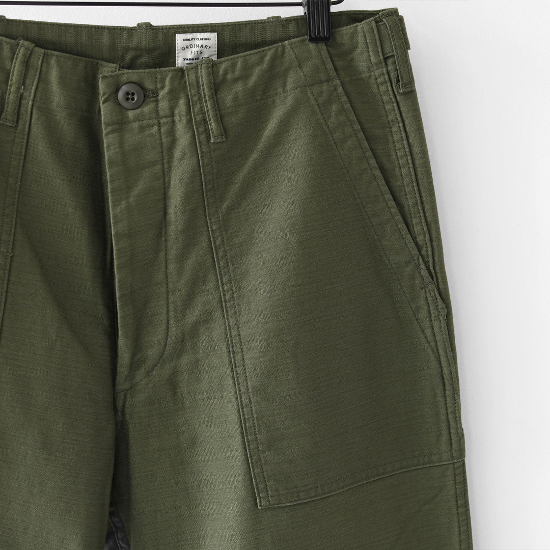 ordinary fits [オーディナリーフィッツ] BASIC FATIGUE [100] ベーシックファティーグ・テーパードシルエット・ワイドシルエット・バックサテン生地・オリーブドラブ・ユニセックス・MEN'S / LADY'S [2025AW]