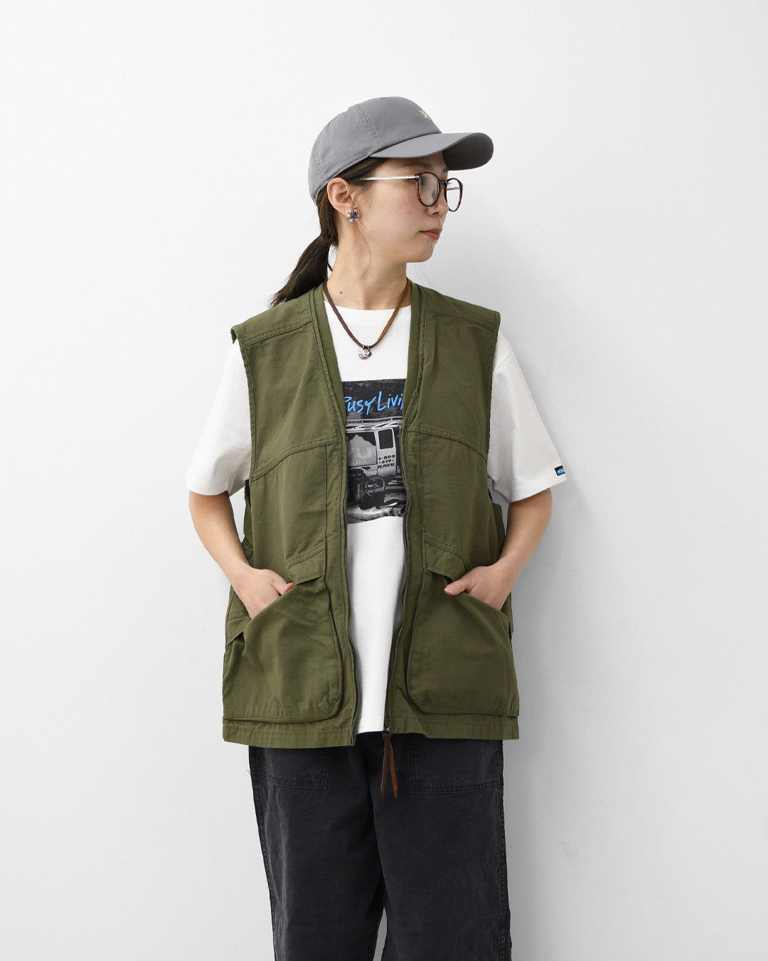 orslow [オアスロウ]UTILITY VEST -ARMY.GREEN- [01-9020-76]  ユーティリティベスト -アーミーグリーン-・ミリタリーベスト・ノースリーブアウター・ジップアップベスト・シンプル・ヴィンテージライク・ワークベスト・アウトドア・キャンプ・MEN'S/LADY'S[2026SS]