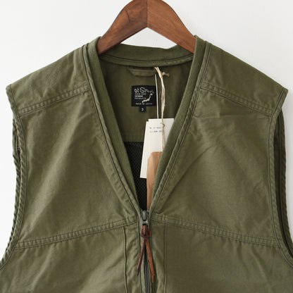orslow [オアスロウ]UTILITY VEST -ARMY.GREEN- [01-9020-76]  ユーティリティベスト -アーミーグリーン-・ミリタリーベスト・ノースリーブアウター・ジップアップベスト・シンプル・ヴィンテージライク・ワークベスト・アウトドア・キャンプ・MEN'S/LADY'S[2026SS]
