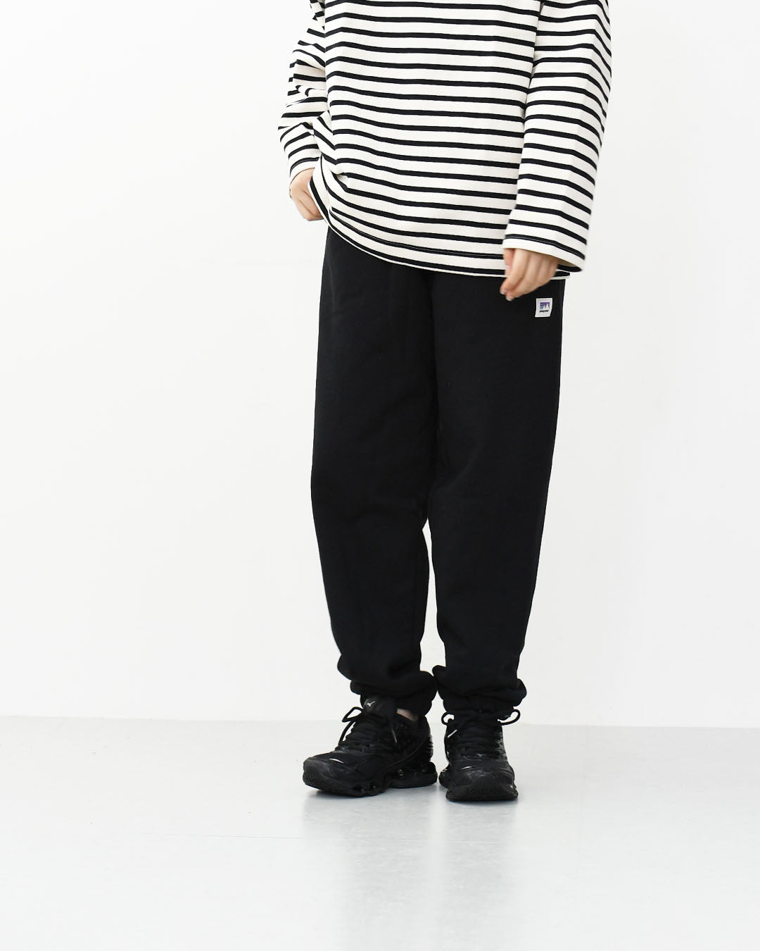 Patagonia [パタゴニア正規代理店] M's Shop Sticker Uprisal Sweatpants [26070] メンズ・ショップ・ステッカー・アップライザル・スウェットパンツ・MEN'S  [2025AW]