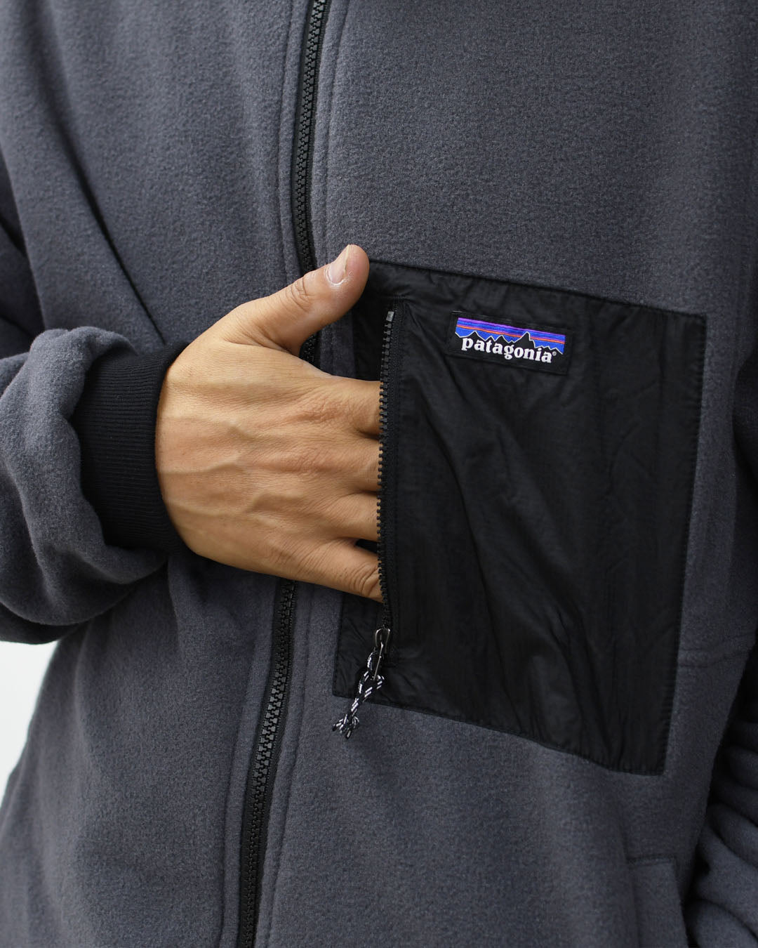 Patagonia [パタゴニア正規代理店] M's Reversible Shelled Microdini Jkt [26215] メンズ・リバーシブル・シェルド・マイクロディニ・ジャケット・MEN'S  [2025AW]