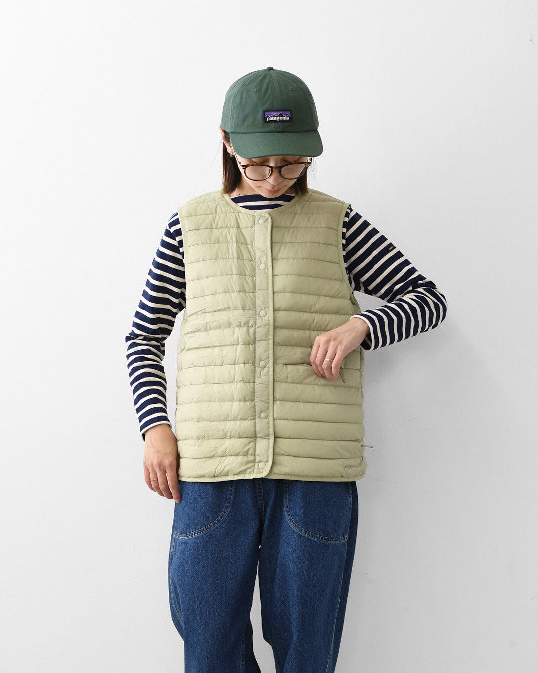 Patagonia [パタゴニア正規代理店] W's LW Reversible Down Sweater Vest [31920] ウィメンズ・ライトウェイト・リバーシブル・ダウン・セーター・ベスト・LADY'S [2026AW]