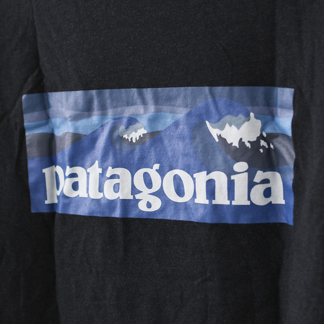 Patagonia [パタゴニア正規代理店] M's Boardshort Logo Pocket Responsibili-Tee [37655] メンズ・ボードショーツ・ロゴ・ポケット・レスポンシビリティー・半袖・Tシャツ・MEN'S [2026SS]