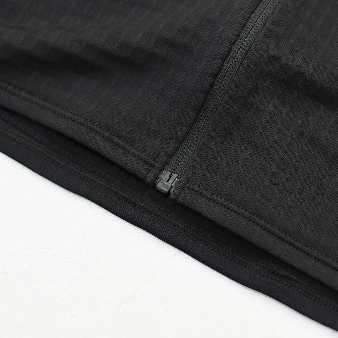 Patagonia [パタゴニア正規代理店] M's R1 Vest [40145] メンズ・R1 ベスト・MEN'S  [2026AW]