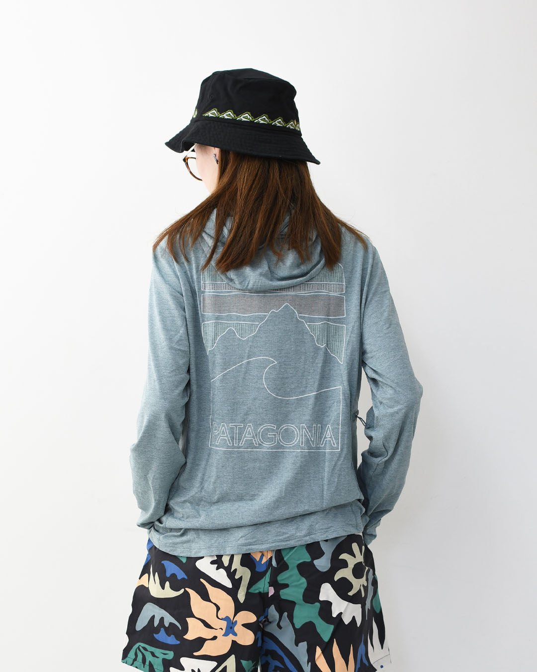 Patagonia [パタゴニア正規代理店] W's Cap Cool Sun Hoody - Peak Visions [44940] ウィメンズ・キャプリーン・クール・サン・フーディ（ピーク・ビジョンズ）・LADY'S [2026SS]