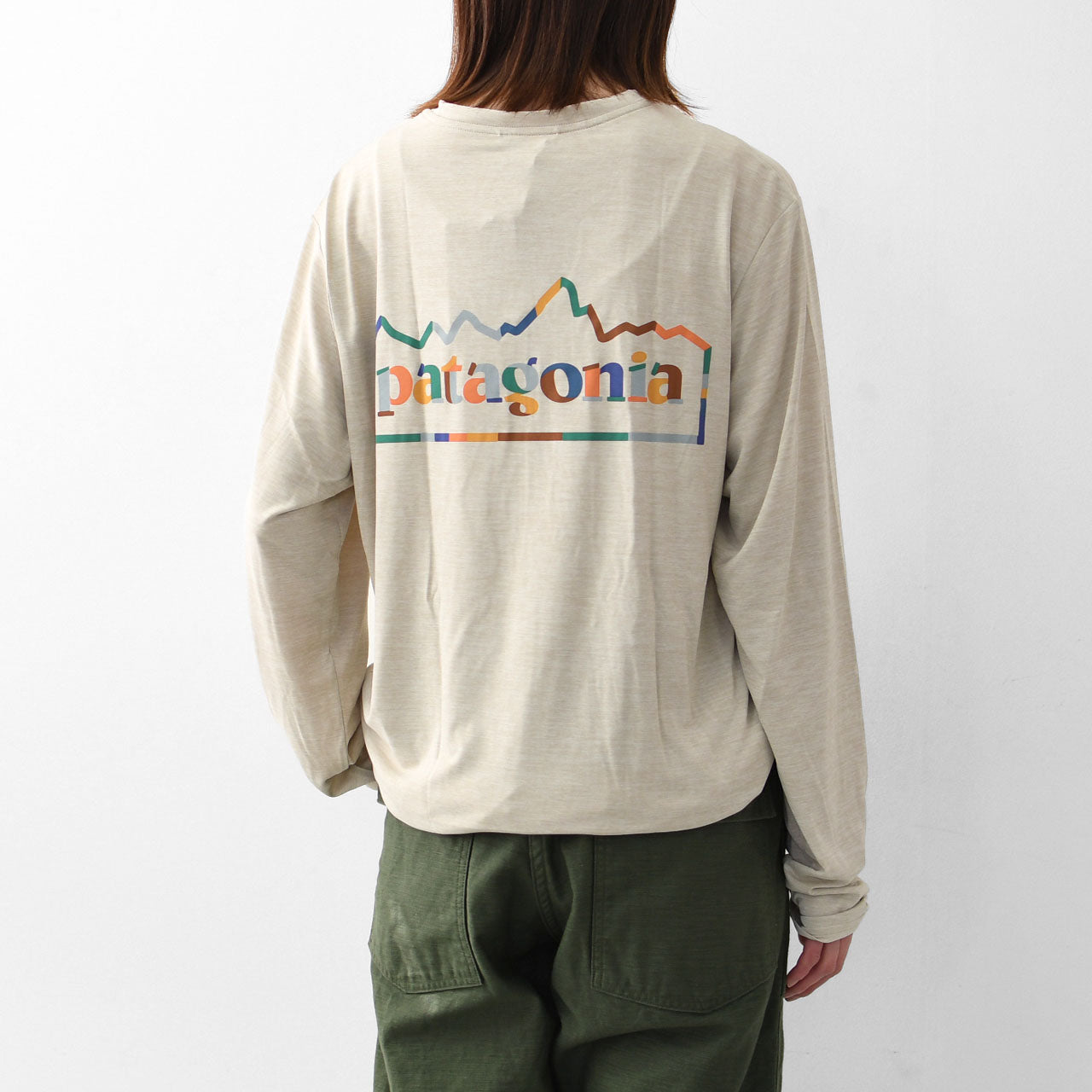 Patagonia [パタゴニア正規代理店] M's L/S Cap Cool Daily Graphic Shirt [45190] メンズ ロングスリーブ キャプリーン クール デイリー グラフィック シャツ [2025AW]