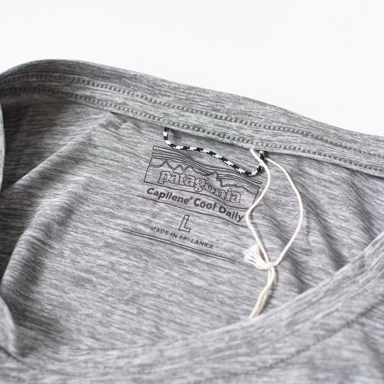 Patagonia [パタゴニア正規代理店] M's L/S Cap Cool Daily Graphic Shirt [45190] メンズ ロングスリーブ キャプリーン クール デイリー グラフィック シャツ [2025AW]