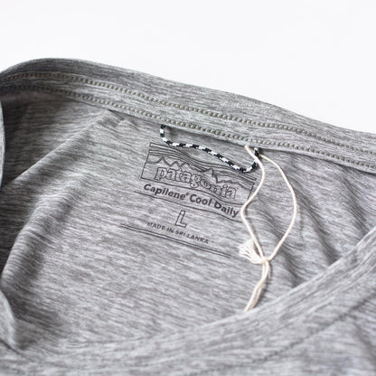Patagonia [パタゴニア正規代理店] M's L/S Cap Cool Daily Graphic Shirt [45190] メンズ ロングスリーブ キャプリーン クール デイリー グラフィック シャツ [2025AW]