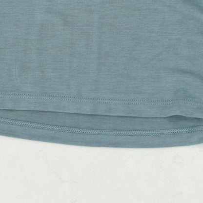 Patagonia [パタゴニア正規代理店] W's L/S Cap Cool Daily Shirt - Boardshort Logo [45465] ウィメンズ・ロングスリーブ・キャプリーン・クール・デイリー・シャツ（ボードショーツ・ロゴ）・長袖Tシャツ・LADY'S [2026SS]