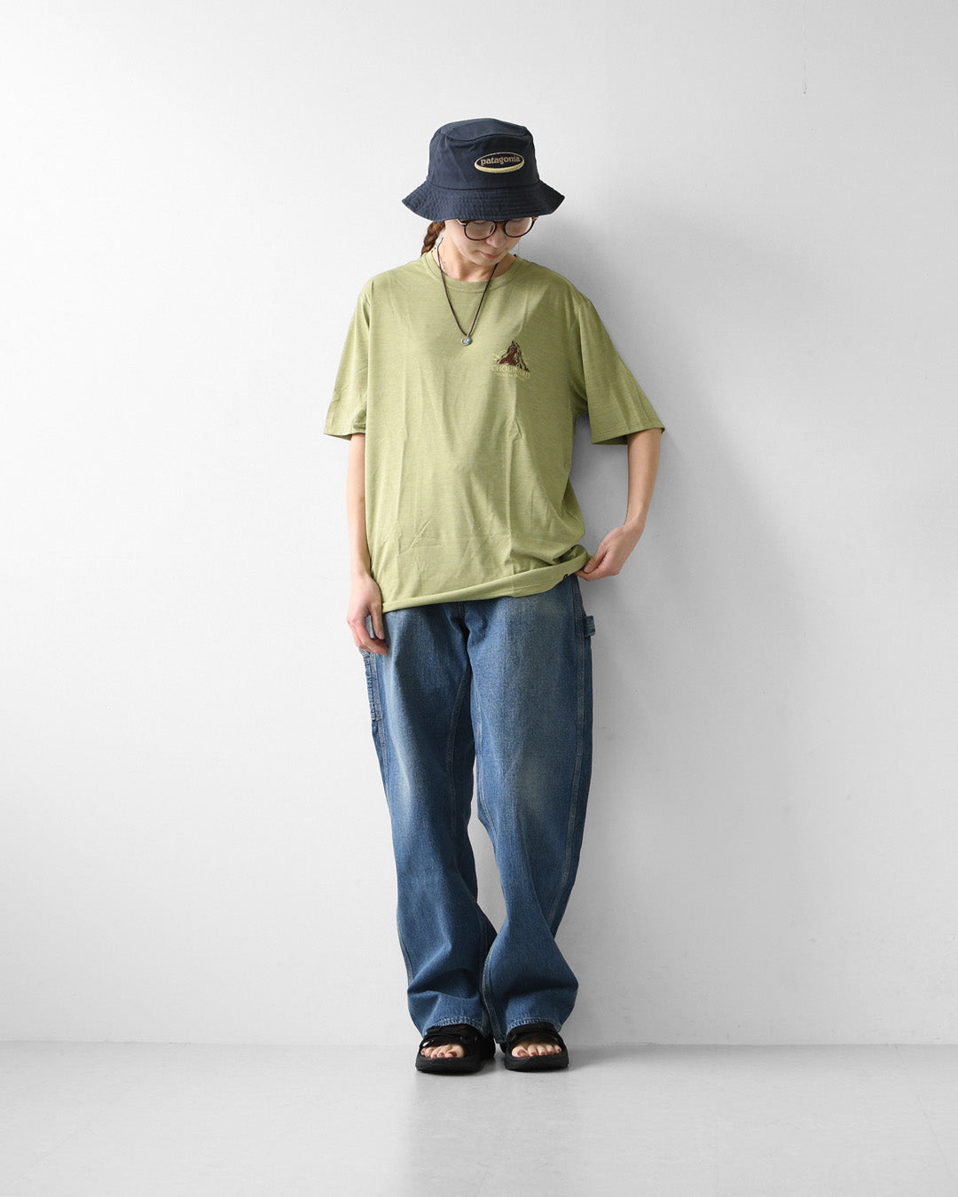 Patagonia [パタゴニア正規代理店] M's Cap Cool Daily Shirt - Chouinard Crest [45480] メンズ・キャプリーン・クール・デイリー・シャツ（シュイナード・クレスト）・MEN'S [2026SS]