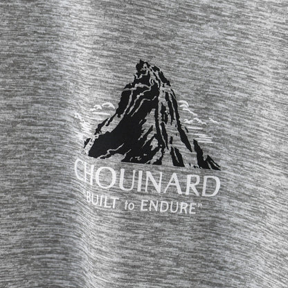 Patagonia [パタゴニア正規代理店] M's Cap Cool Daily Shirt - Chouinard Crest [45480] メンズ・キャプリーン・クール・デイリー・シャツ（シュイナード・クレスト）・MEN'S [2026SS]