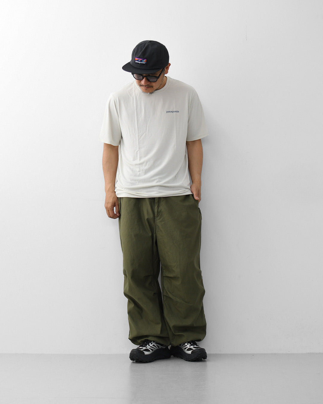 Patagonia [パタゴニア正規代理店] M's Cap Cool Daily Shirt - Boardshort Logo [45481] メンズ・キャプリーン・クール・デイリー・シャツ（ボードショーツ・ロゴ）・MEN'S [2026SS]