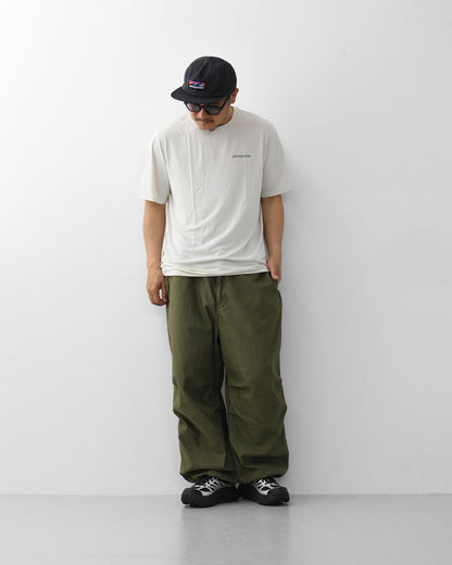Patagonia [パタゴニア正規代理店] M's Cap Cool Daily Shirt - Boardshort Logo [45481] メンズ・キャプリーン・クール・デイリー・シャツ（ボードショーツ・ロゴ）・MEN'S [2026SS]