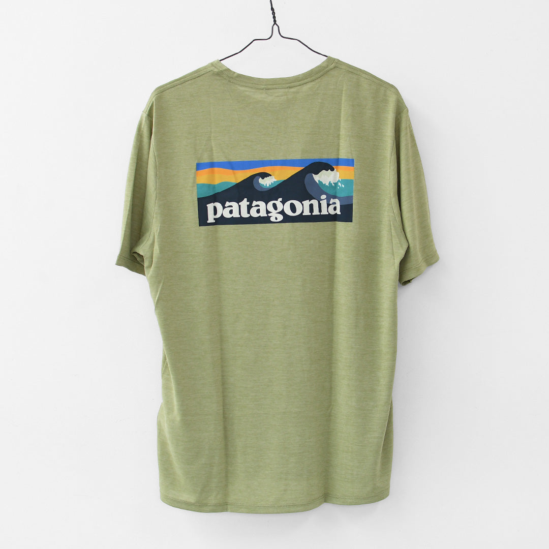 Patagonia [パタゴニア正規代理店] M's Cap Cool Daily Shirt - Boardshort Logo [45481] メンズ・キャプリーン・クール・デイリー・シャツ（ボードショーツ・ロゴ）・MEN'S [2026SS]