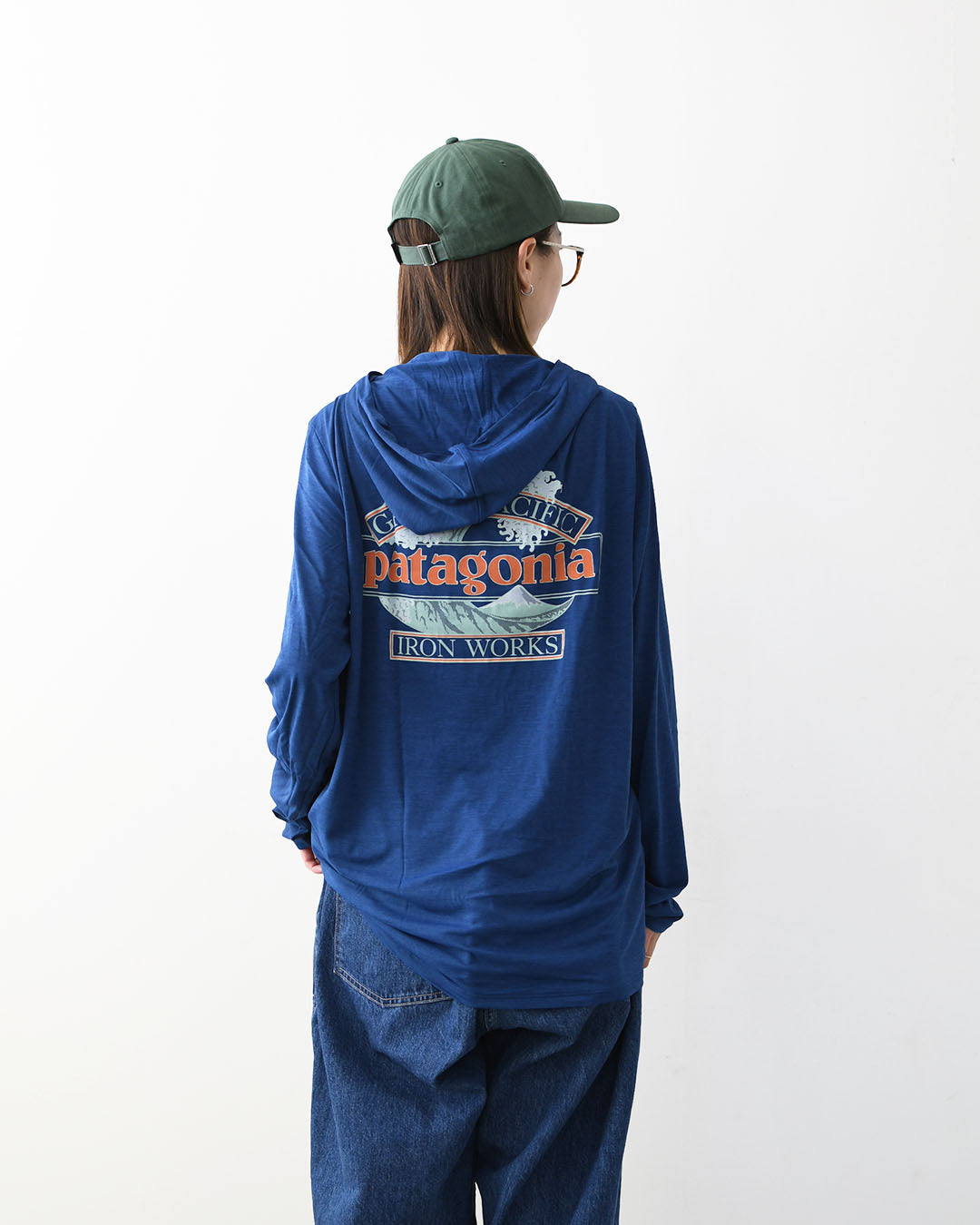 Patagonia [パタゴニア正規代理店] M's Cap Cool Daily Hoody - Great Waves [45499] メンズ・キャプリーン・クール・デイリー・フーディ（グレート・ウェーブス）・長袖・MEN'S [2026AW]