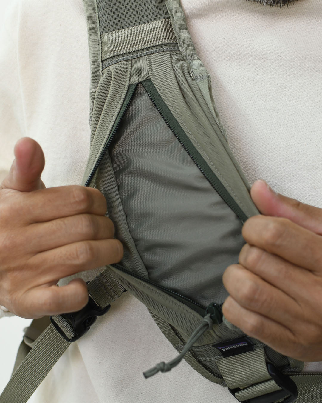 Patagonia [パタゴニア正規代理店] Stealth Switch Pack 9L -RVGN- [48329] ステルス・スウィッチ・パック 9L・ショルダーバッグ・River Rock Green・MEN'S / LADY'S [2025AW]