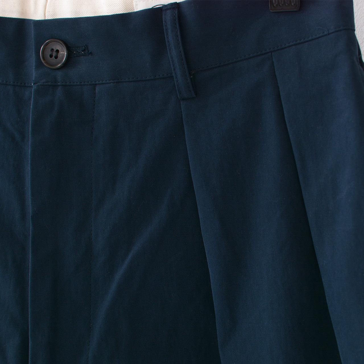 ORCIVAL [オーチバル・オーシバル] W TUCK SHORT TROUSERS [OR-E0200CNB] タックショートトラウザーズ [2024SS]