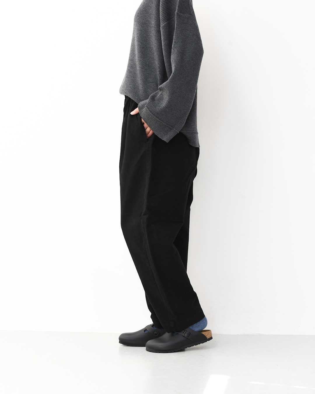 prit [プリット] 甘撚ドビースエード起毛 スロウパンツ [P70604] スエードパンツ・ゆったりシルエット・ワイドシルエット・着心地・柔らか・LADY'S [2025AW]