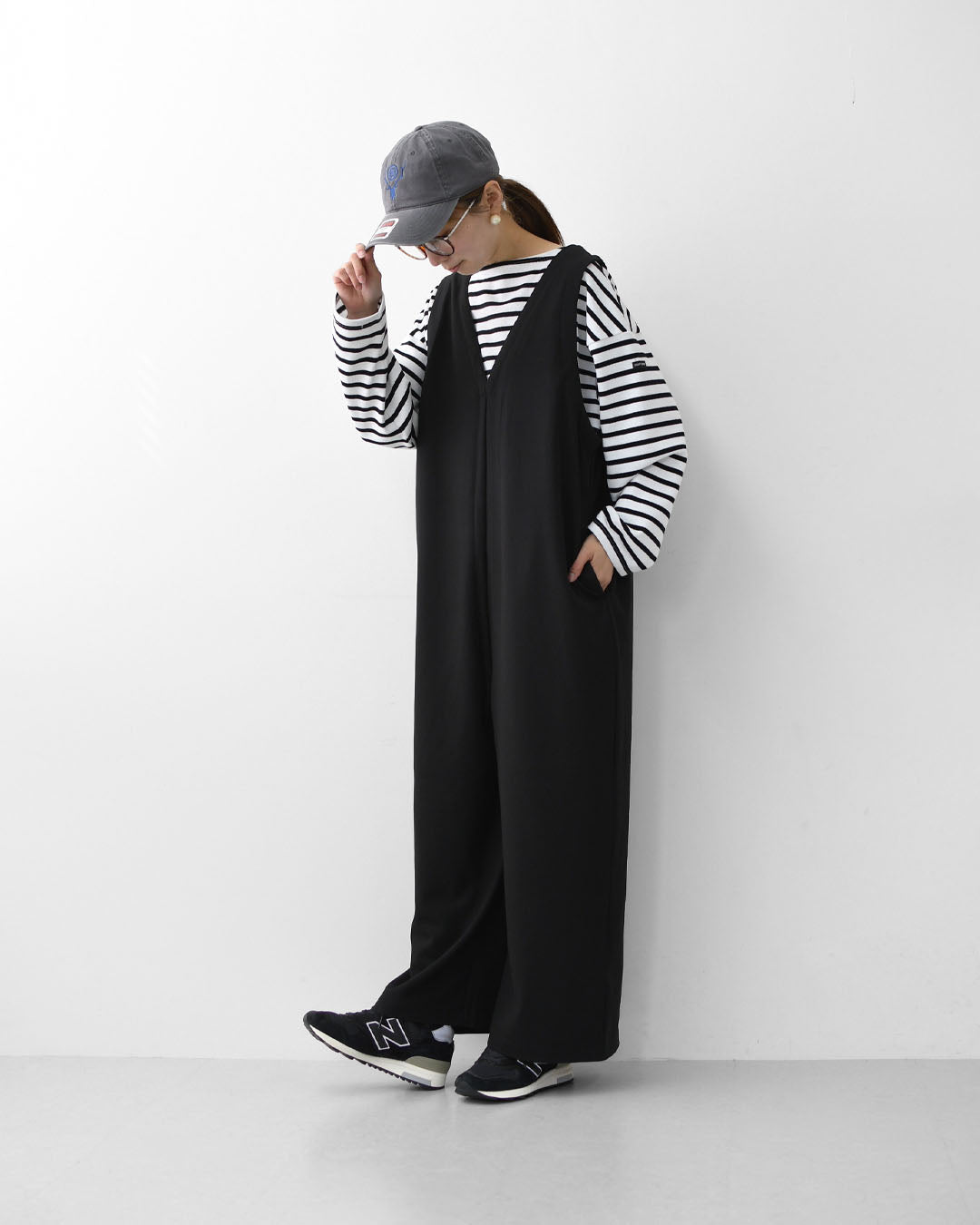 prit [プリット] 30/2ツイルストレッチ裏起毛　Vネックオールインワン [P70620] サロペット・Vネック・ゆったりシルエット・LADY'S [2025AW]