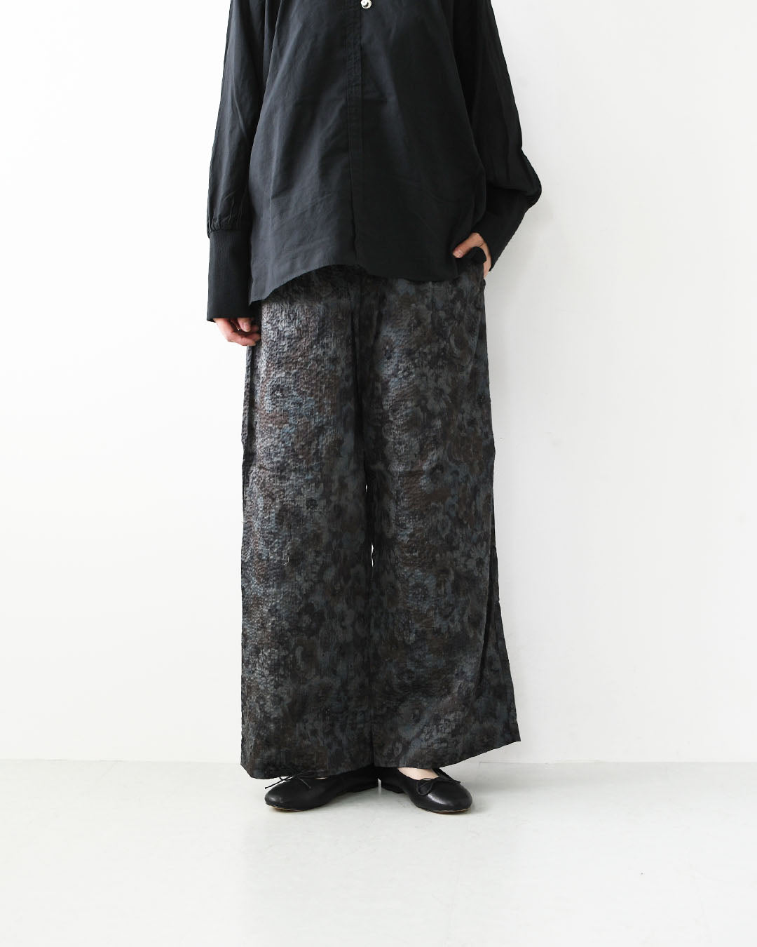 prit [プリット] 60/1サテンミラクルウェーブ加工ワイドパンツ [P70712] ワイドパンツ ワイドシルエット・あったかボトムス・LADY'S [2026AW]