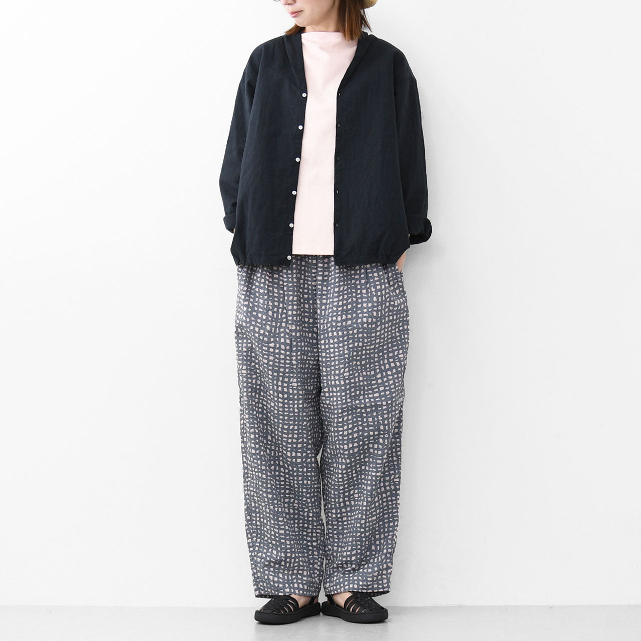 prit [プリット] 80/1ローンラフチェックプリント ワンタックバギーパンツ [P71520] [2025SS]