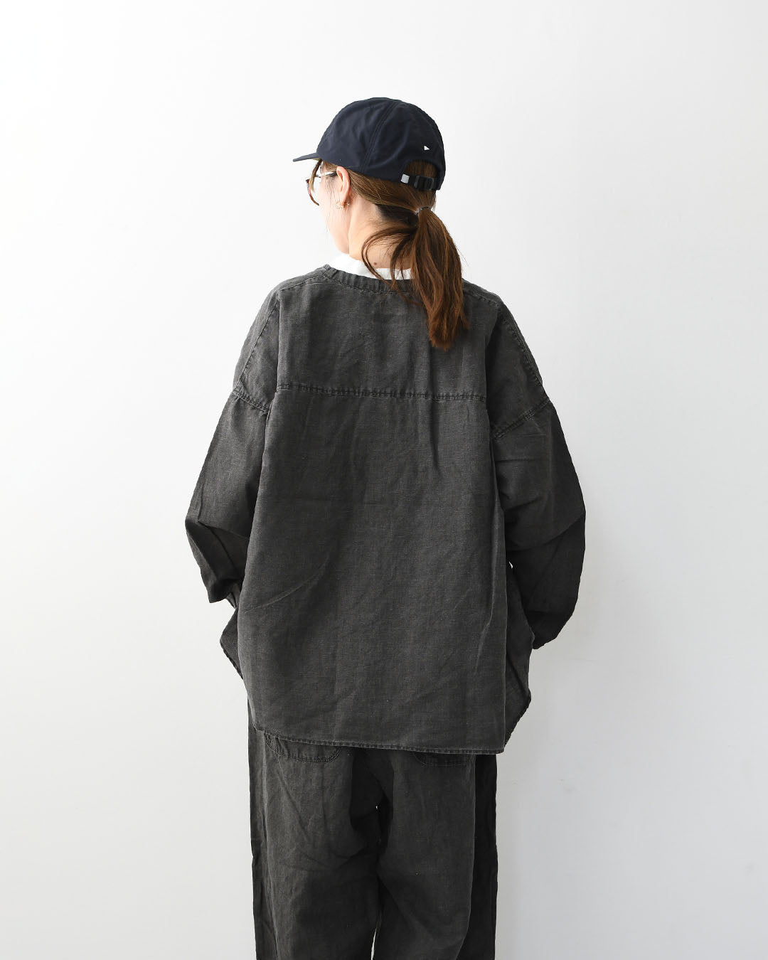 prit [プリット] リネンコットン交織平織ピグメント加工ノーカラービッグシャツ  [P81602] ヴィンテージ風・長袖・オーバーサイズ・ゆったりサイズ・ドロップショルダー・ライトアウター・羽織り・ノーカラー・LADY'S [2026SS]