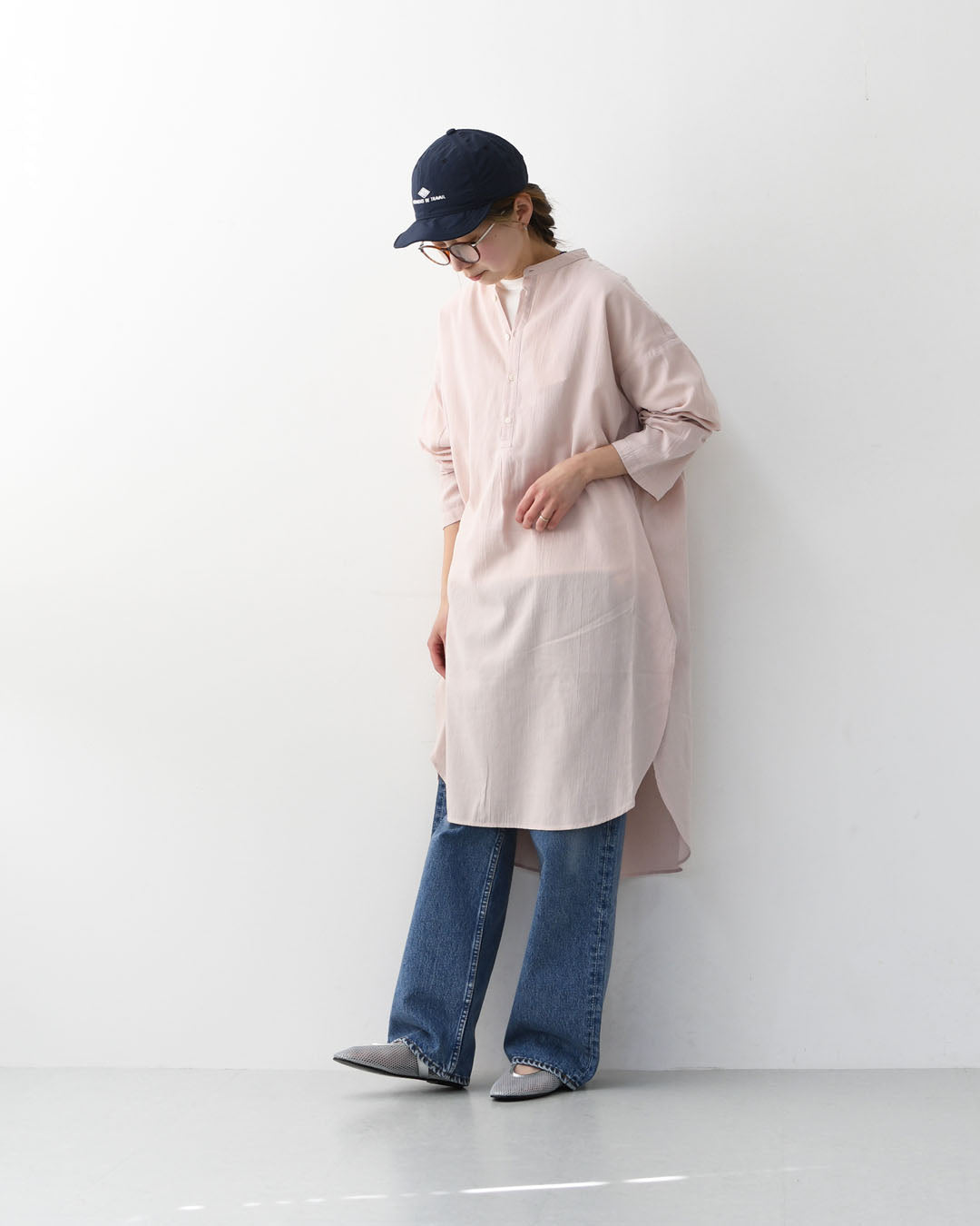 prit [プリット]50/1 オーガニックコットンボイルビエラ近江晒加工スタンドカラーサイドスリットチュニック [P81624] スタンドカラーシャツ・オーバーサイズ・ゆったりシルエット・長袖・ロングシャツ・LADY'S [2026SS]