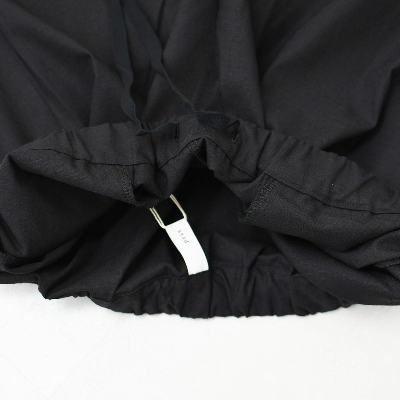 prit [プリット] リネン混ストレッチシャンブレー タックバギーパンツ [P92522]  [2025SS]