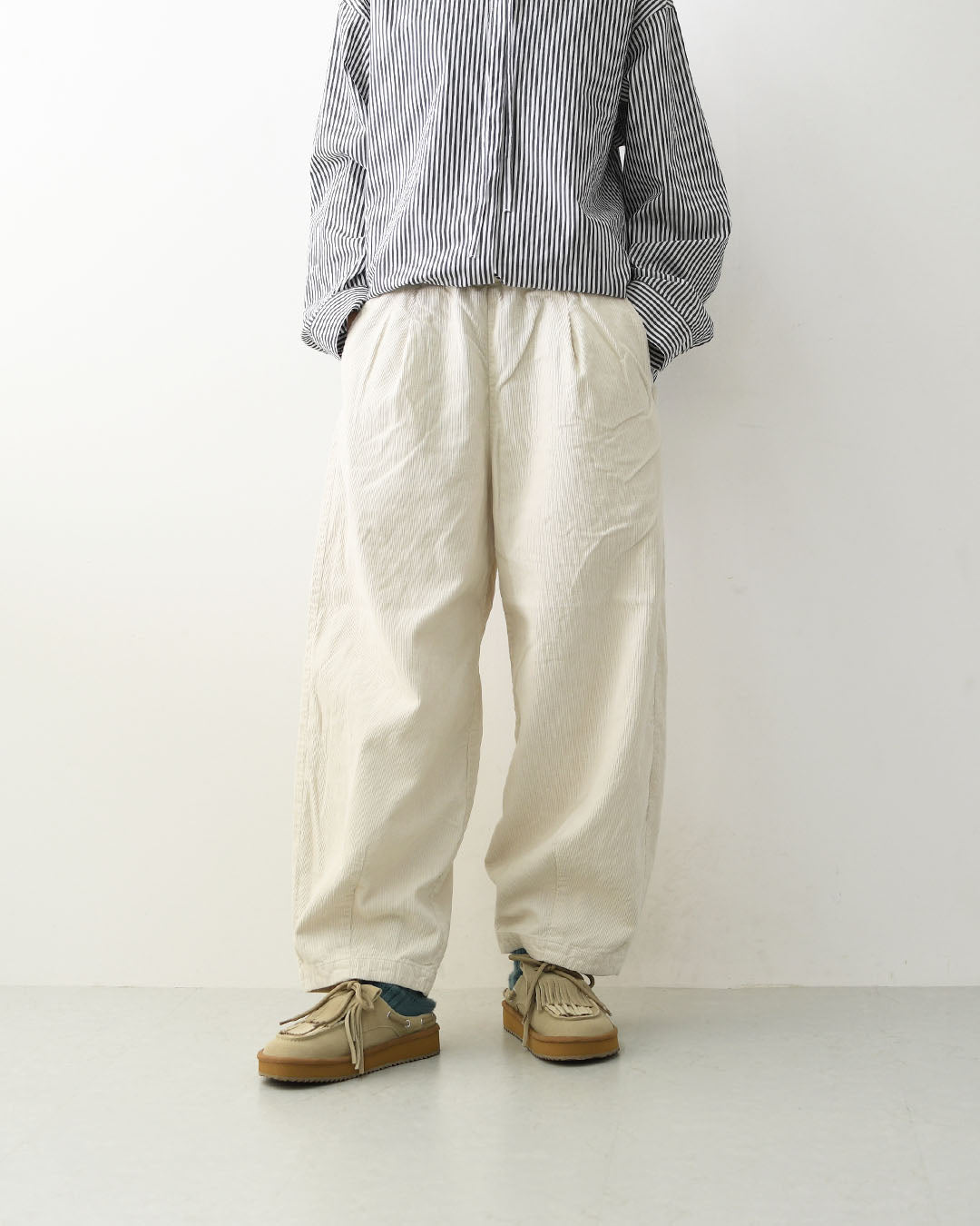 RINEN [リネン] 16/1 14ウェルコーデュロイ オーバルパンツ [R47703-W] オーバルパンツ・コーデュロイパンツ・ワイドパンツ・オーバルシルエット・ ゆったりパンツ・LADY'S [2026AW]
