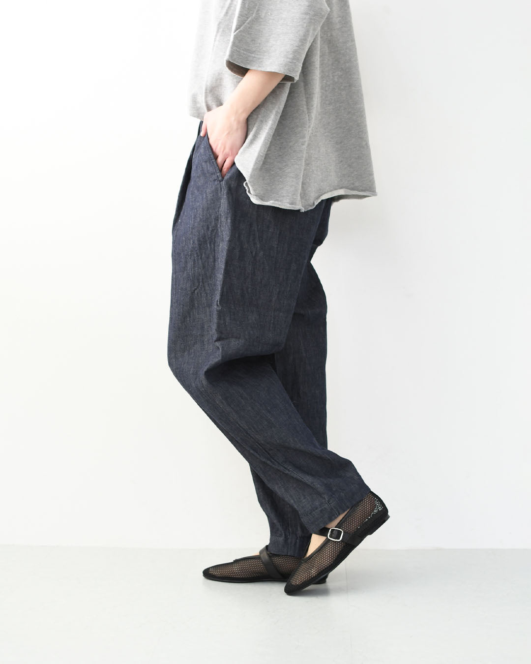 RINEN [リネン] 6オンスノットインディゴテーパードパンツ [R49604-W] デニムパンツ・テーパードパンツ・ベーシックパンツ・ゆったりシルエット・LADY'S [2026SS]