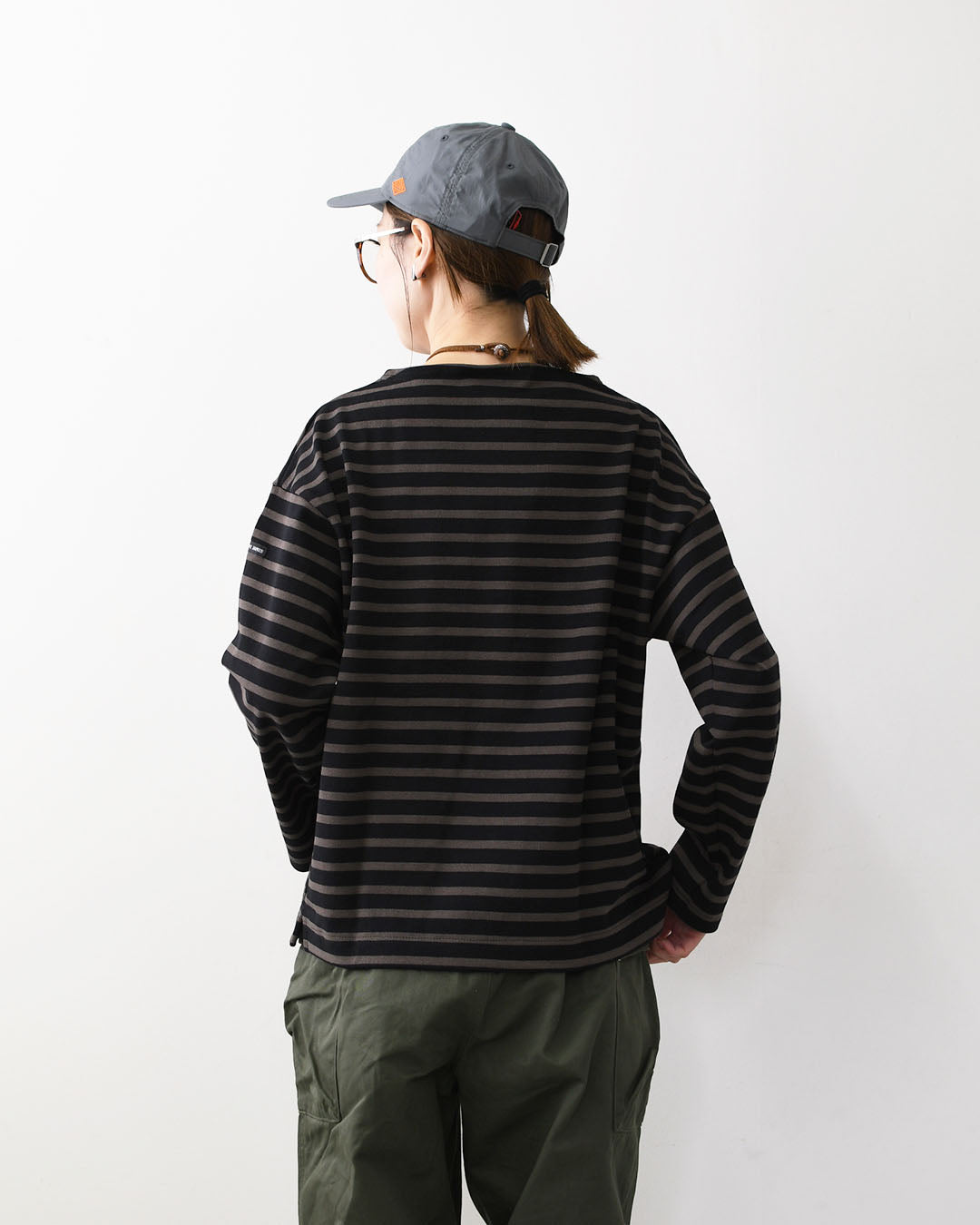 SAINT JAMES [セントジェームス 正規販売店] 20JC OUESS LOOSE BORDER - NOIR/TAUPE [20jclb-noi-ta] ウェッソンルーズ ボーダー・カットソー・長袖・コットン・ボートネック・MEN'S / LADY'S [2026AW]