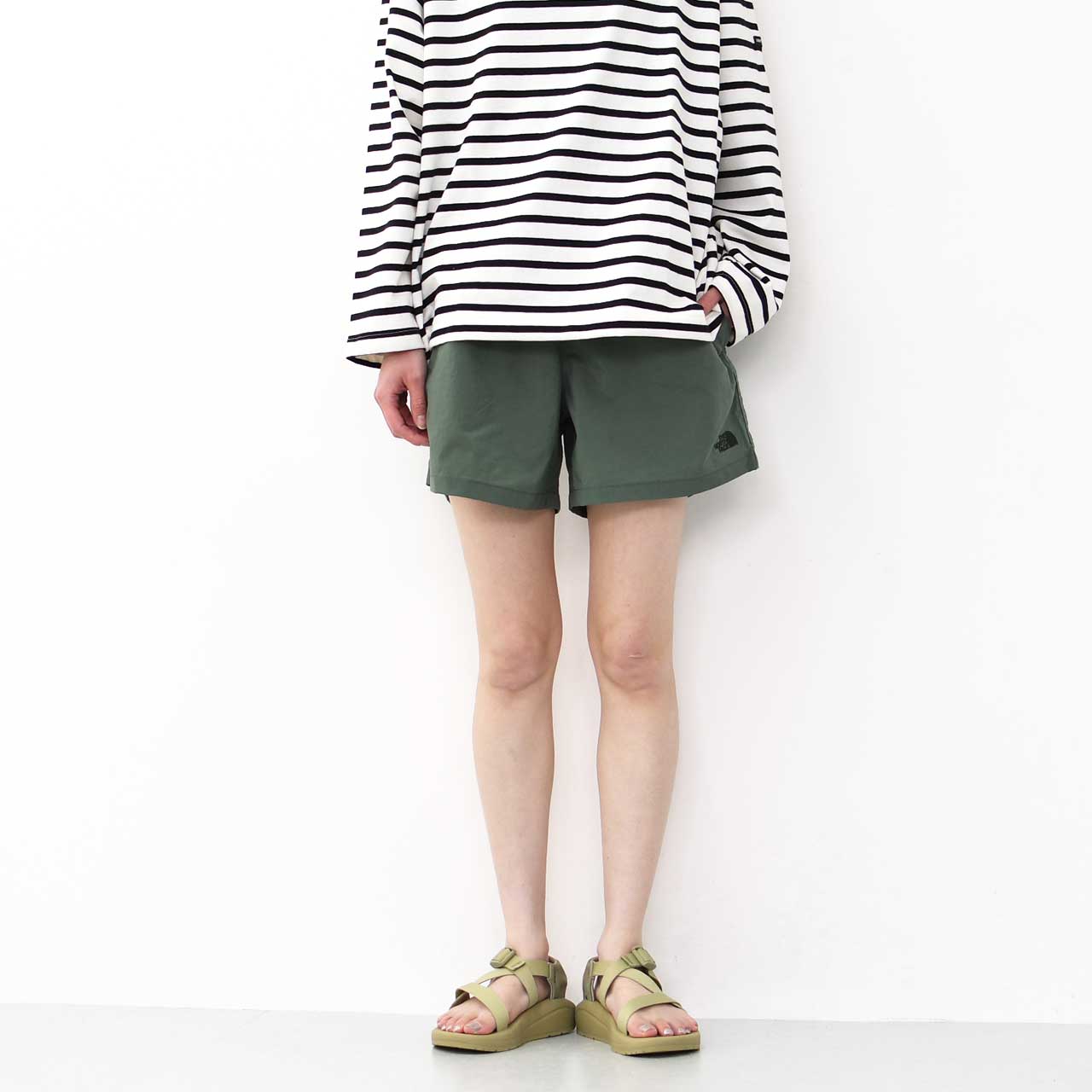 THE NORTH FACE [ザ ノースフェイス正規代理店] Versatile Shorts  [NBW42335] バーサタイルショーツ（レディース）[2025SS]