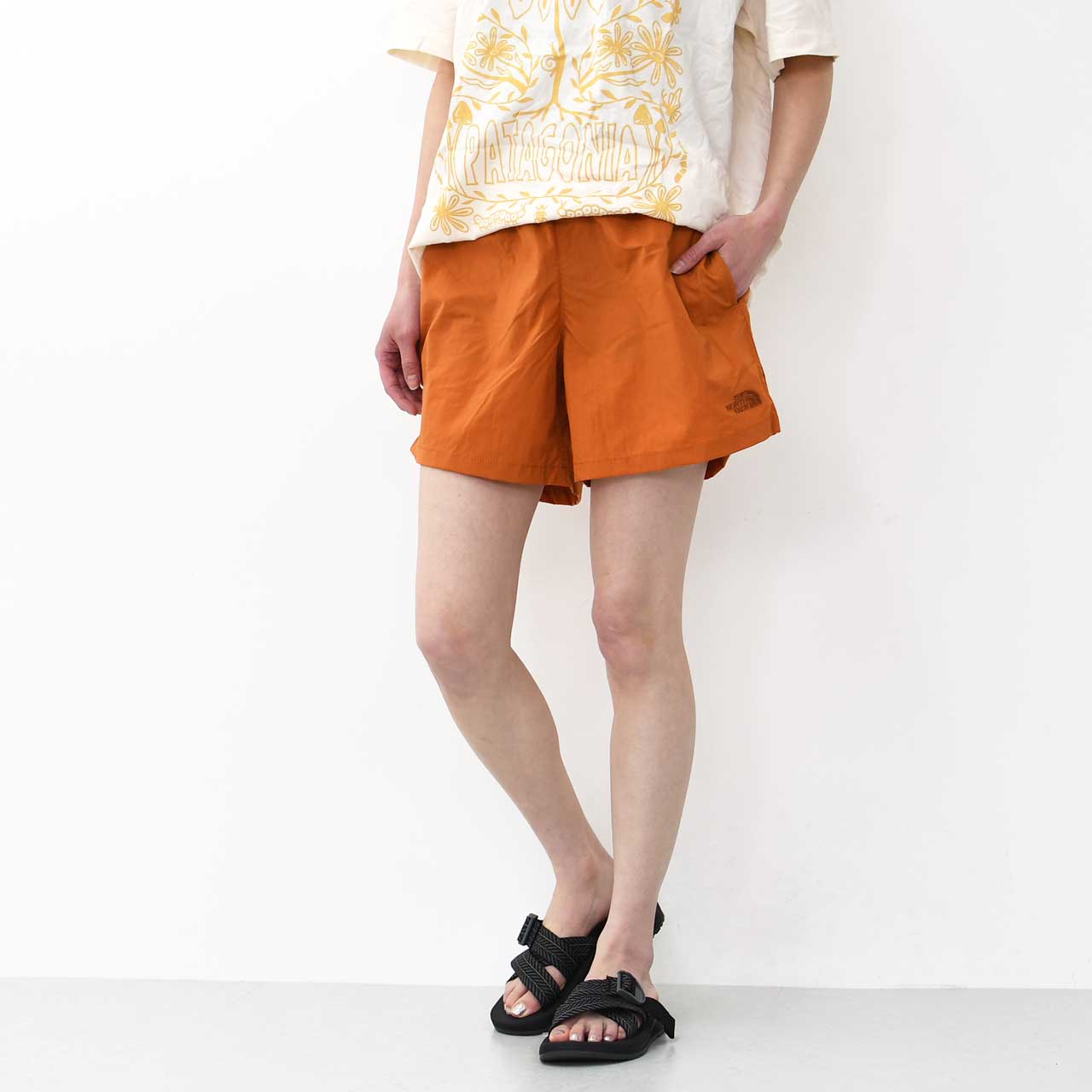 THE NORTH FACE [ザ ノースフェイス正規代理店] Versatile Shorts  [NBW42335] バーサタイルショーツ（レディース）[2025SS]