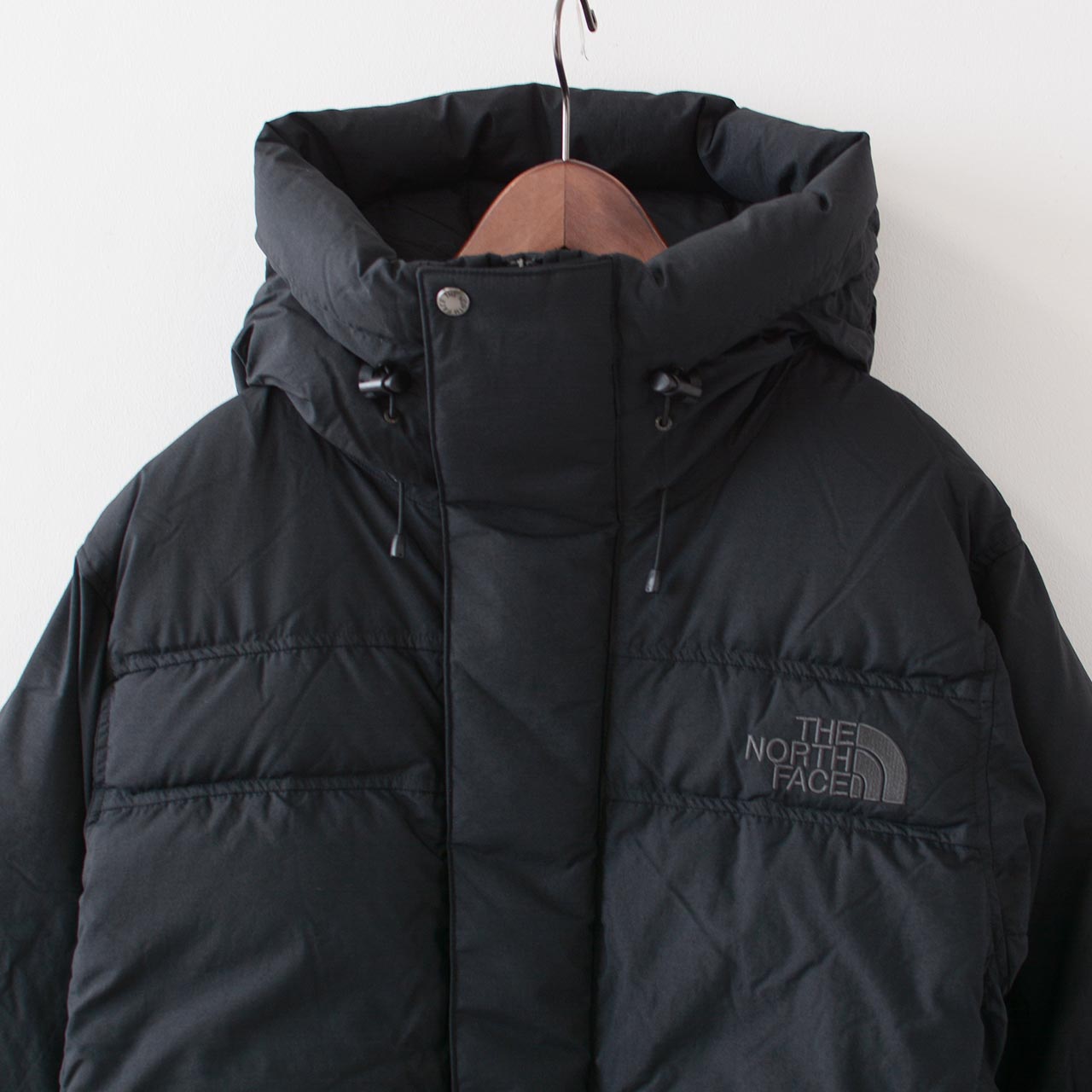 THE NORTH FACE  [ザ・ノース・フェイス正規代理店] Alteration Baffs Jacket [ND92564] オルタレーションバフズジャケット（ユニセックス）・ダウンジャケット・フード付きジャケット・中わた・保温・はっ水・キャンプ・焚き火・アウトドア・MEN'S / LADY'S [2025AW]