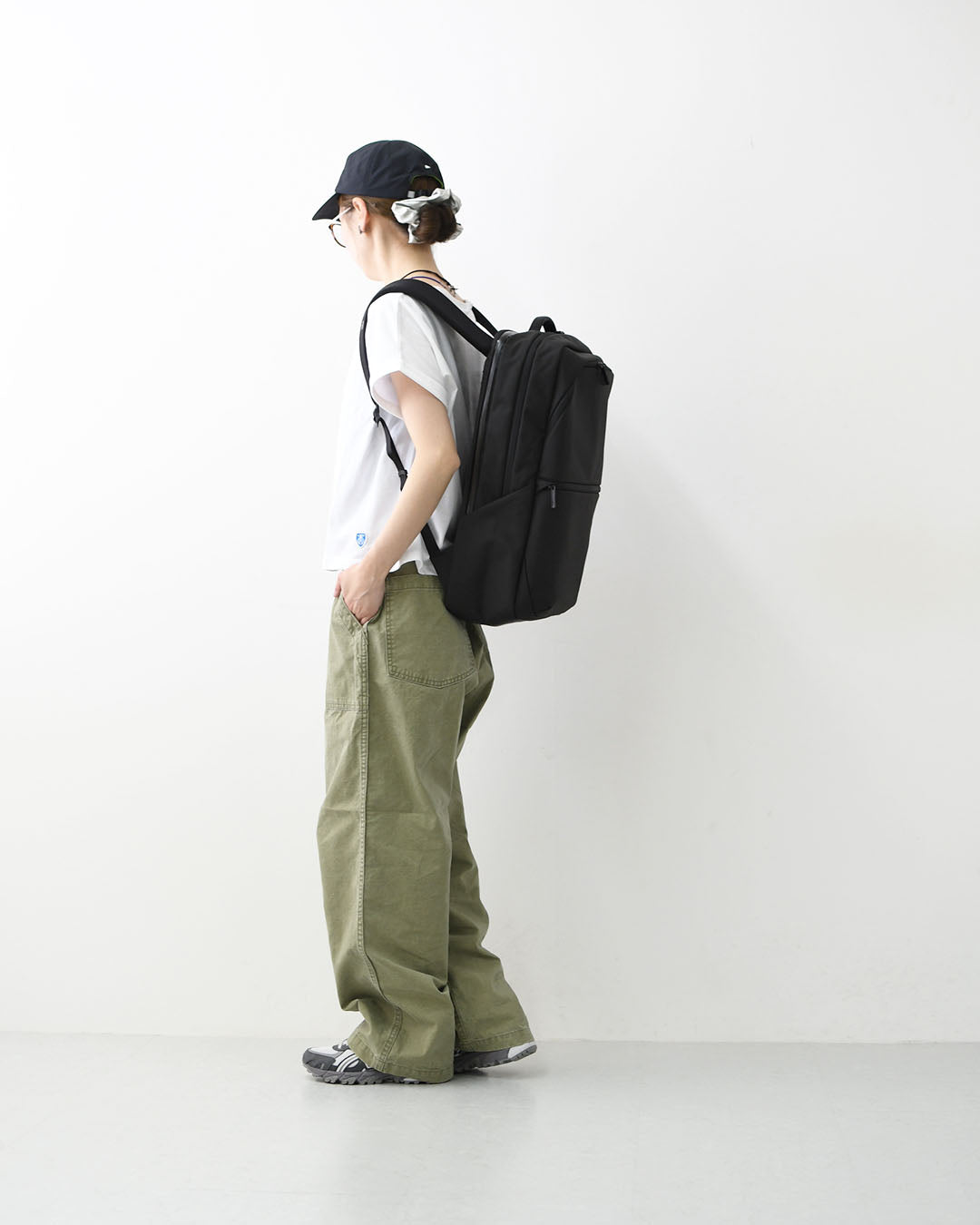 THE NORTH FACE  [ザ・ノース・フェイス正規代理店] Shuttle Daypack [NM62615] シャトルデイパック・デイパック・バックパック・ナイロンリュック・ビジネスシーン・アウトドア・MEN'S / LADY'S [2026SS]