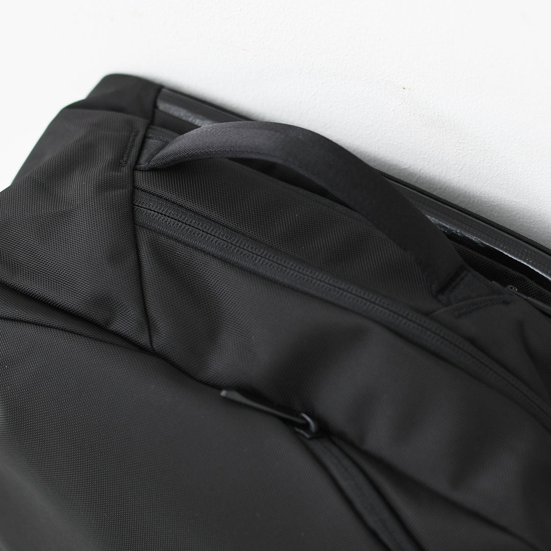 THE NORTH FACE  [ザ・ノース・フェイス正規代理店] Shuttle Max [NM62617] シャトルマックス・ダッフルバッグ・バックパック・リュック・デイパック・ビジネスバッグ・アウトドア・トラベルバッグ・大容量・MEN'S / LADY'S [2026SS]