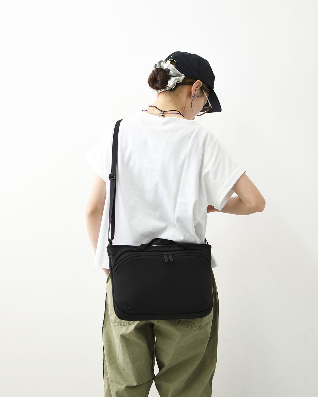 THE NORTH FACE [ザ ノースフェイス正規代理店] Shuttle Shoulder [NM72618] シャトルショルダー・ショルダーバッグ・ナイロンショルダーバッグ・MEN'S / LADY'S [2026SS]