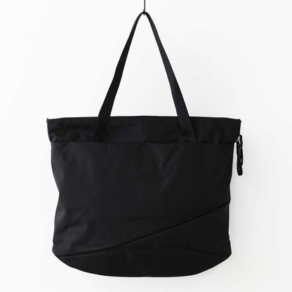 THE NORTH FACE [ザ ノースフェイス正規代理店] Pyrenees Tote [NM82507] ピレネートート [2025SS]