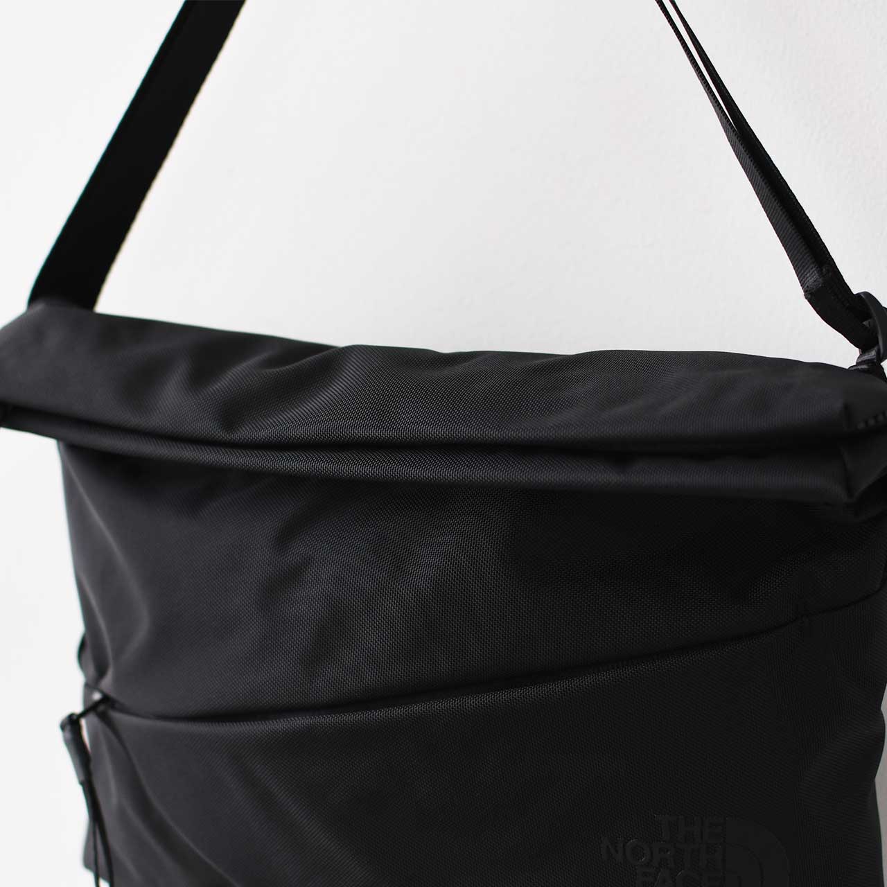 THE NORTH FACE [ザ ノースフェイス正規代理店] Pyrenees Shoulder L [NM82508] ピレネーショルダーL [2026SS]